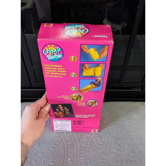New In Box Vintage Camp Barbie Theresa All Accessories Included Mattel 1998 - Picture 3 of 4